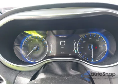 2019 Chrysler Pacifica Touring L Plus z USA, uszkodzony, nr VIN 2C4RC1EG7KR715554